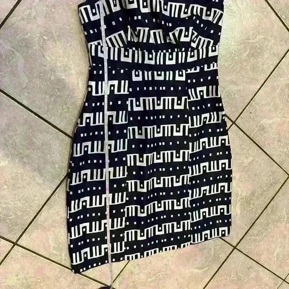 Lucky Ducky One Shoulder Navy and White Dress Size Small - Picture 3 of 6